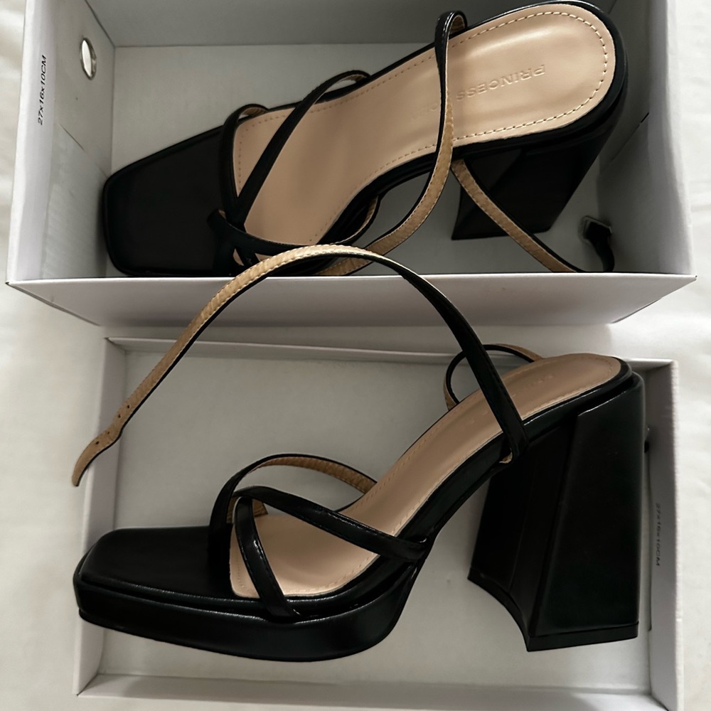 Cammie heels black